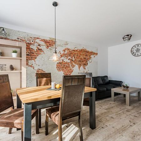 Ferienwohnung Mieszkanie Przy Kasztanie Blisko Plazy I Centrum Danzig Exterior foto