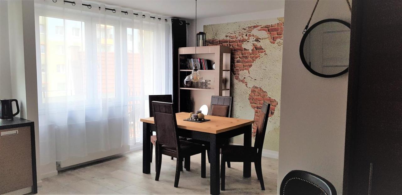 Ferienwohnung Mieszkanie Przy Kasztanie Blisko Plazy I Centrum Danzig Exterior foto